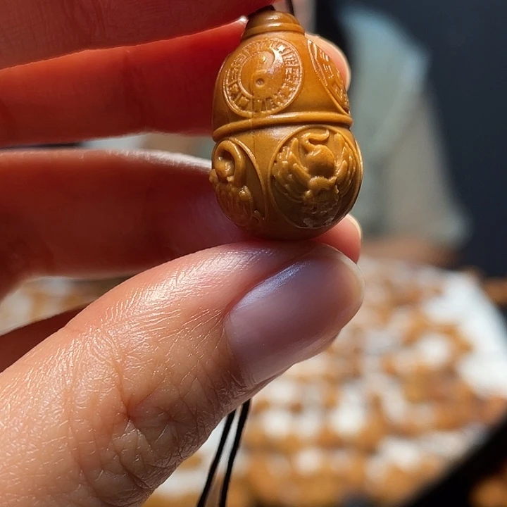 橄榄核吊坠橄榄球赛