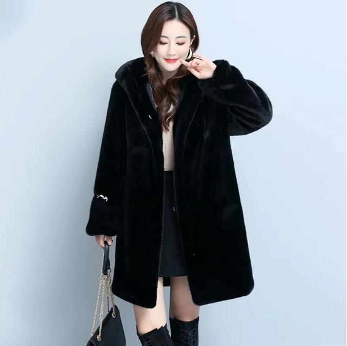 连帽福态风纽扣大衣秋冬中长款冬季女装妈妈装保暖