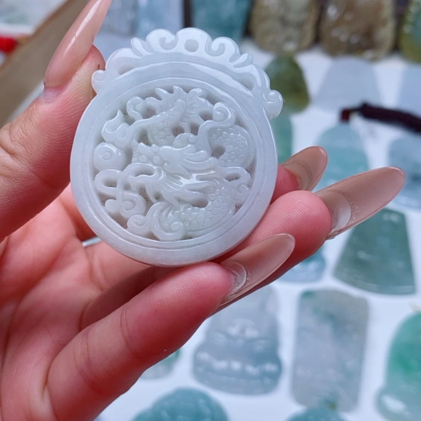 【闪购商品】颈饰未镶嵌翡翠