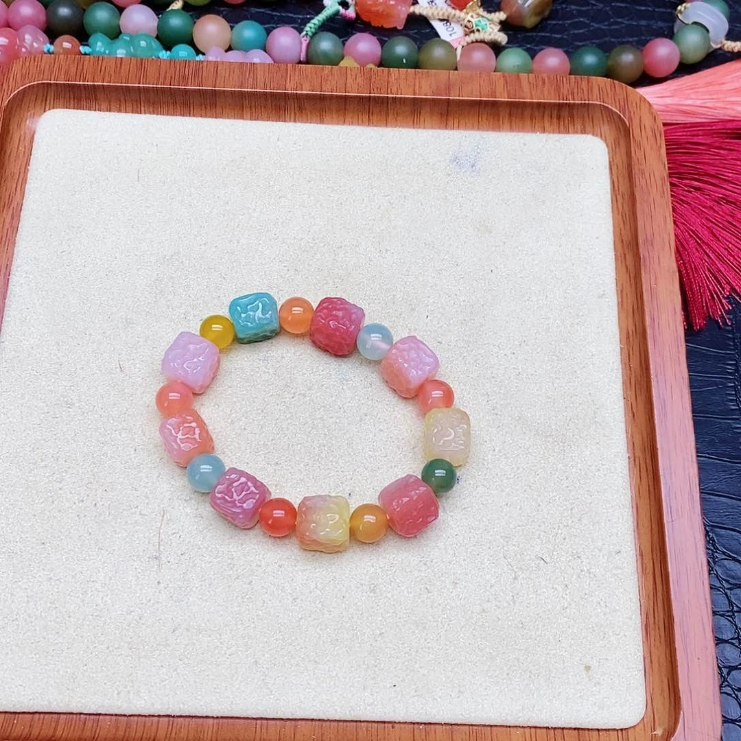 玛瑙手饰未镶嵌婷*婷盐源080