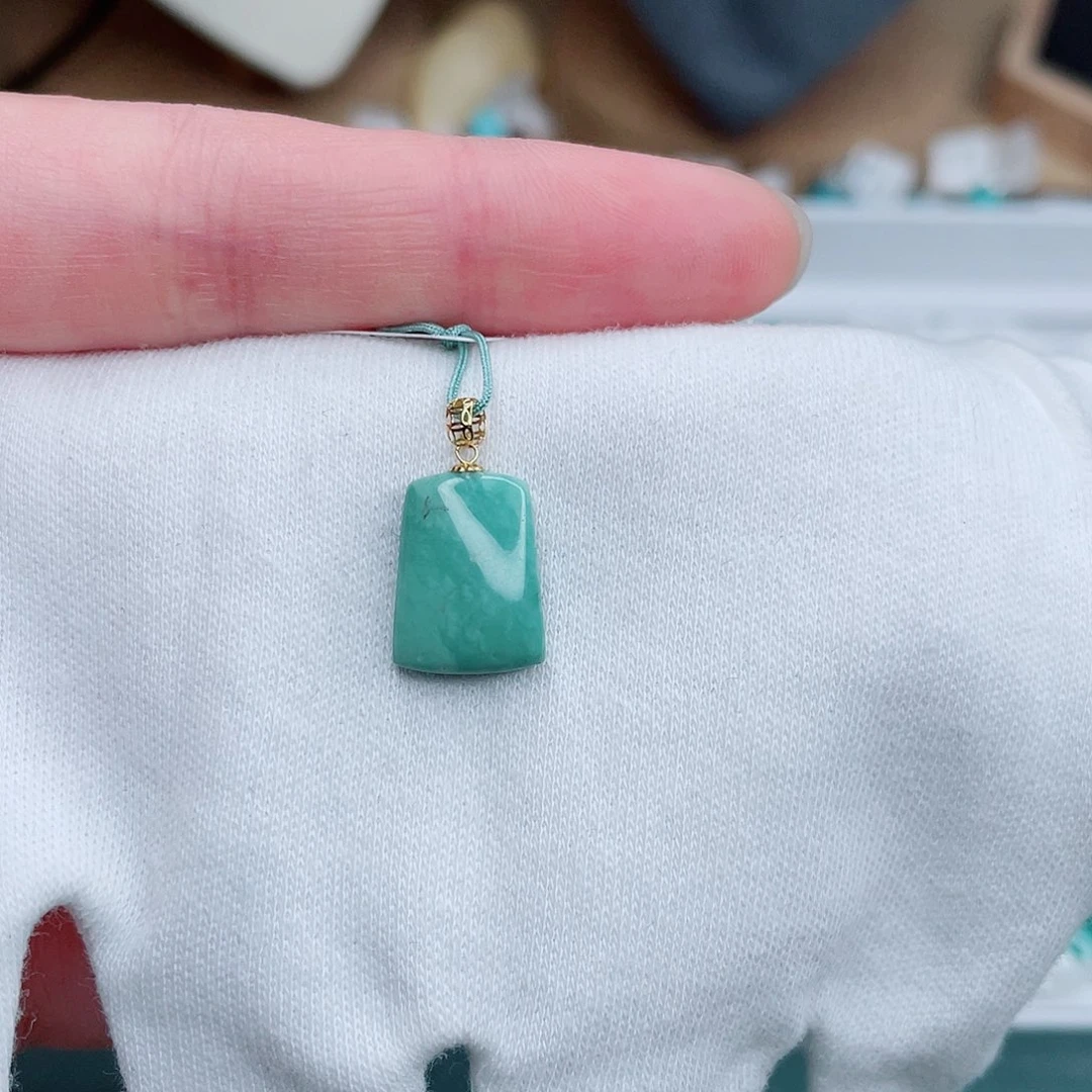 绿松石18K金镶嵌绿松石