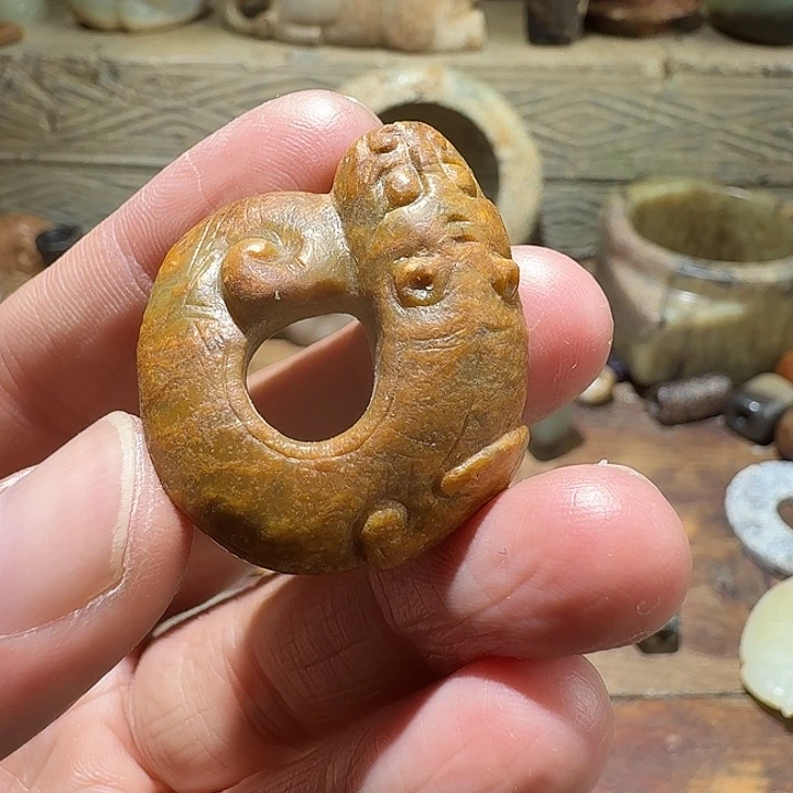 w***s和田玉未镶嵌挂件