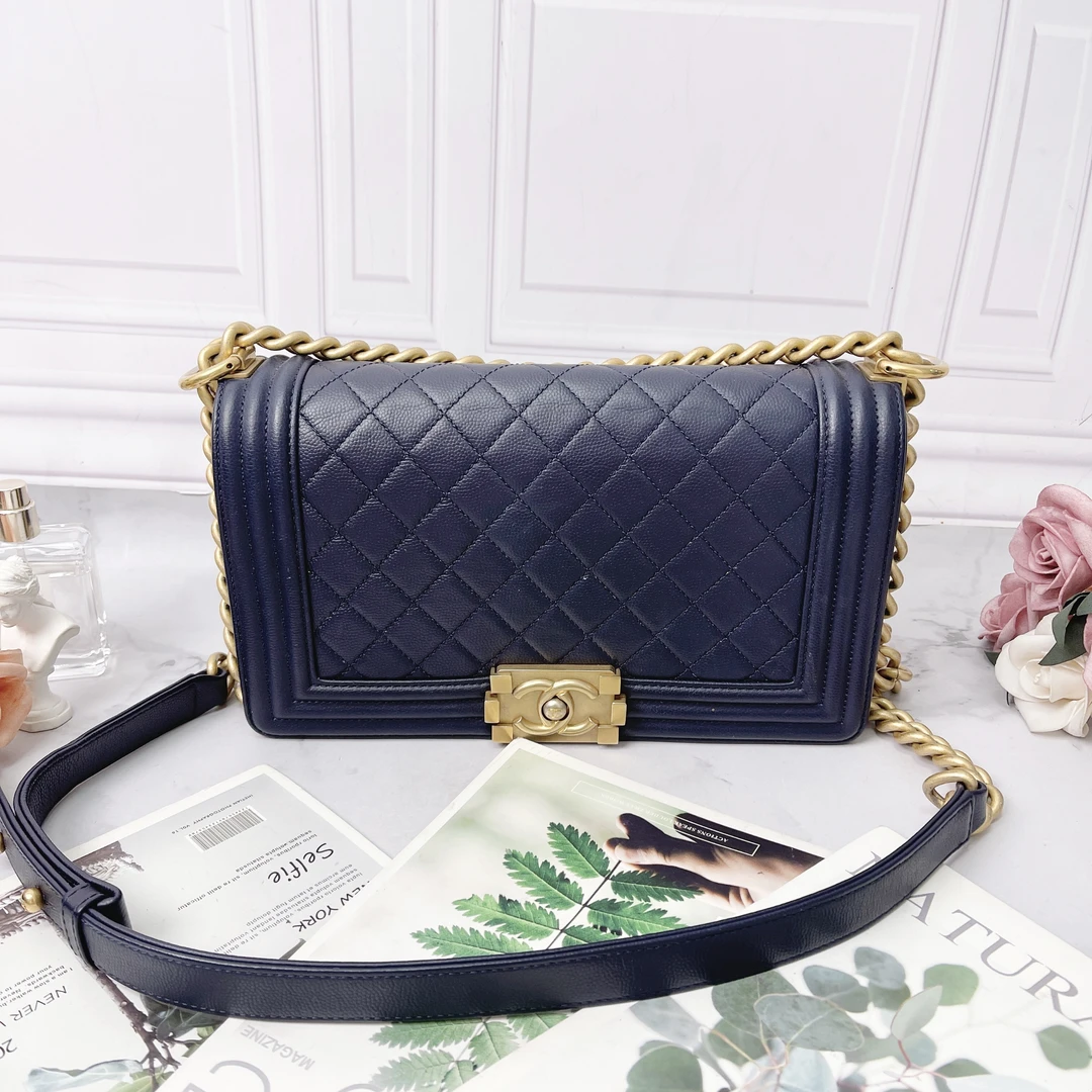 95新 Chanel/香奈儿 蓝色中号金扣链条单肩包