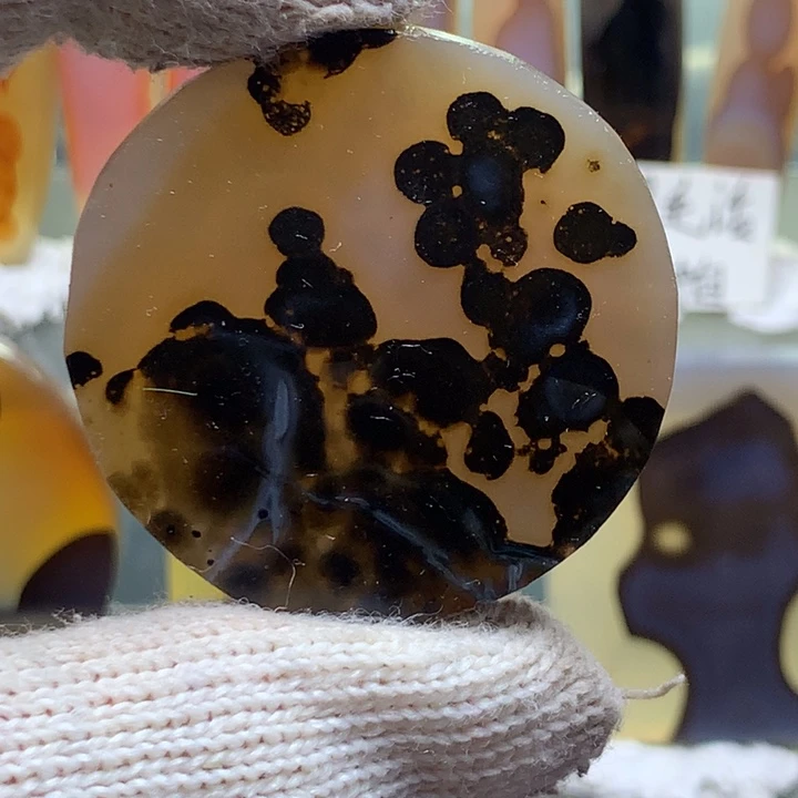 未镶嵌颈饰玛瑙/玉髓262