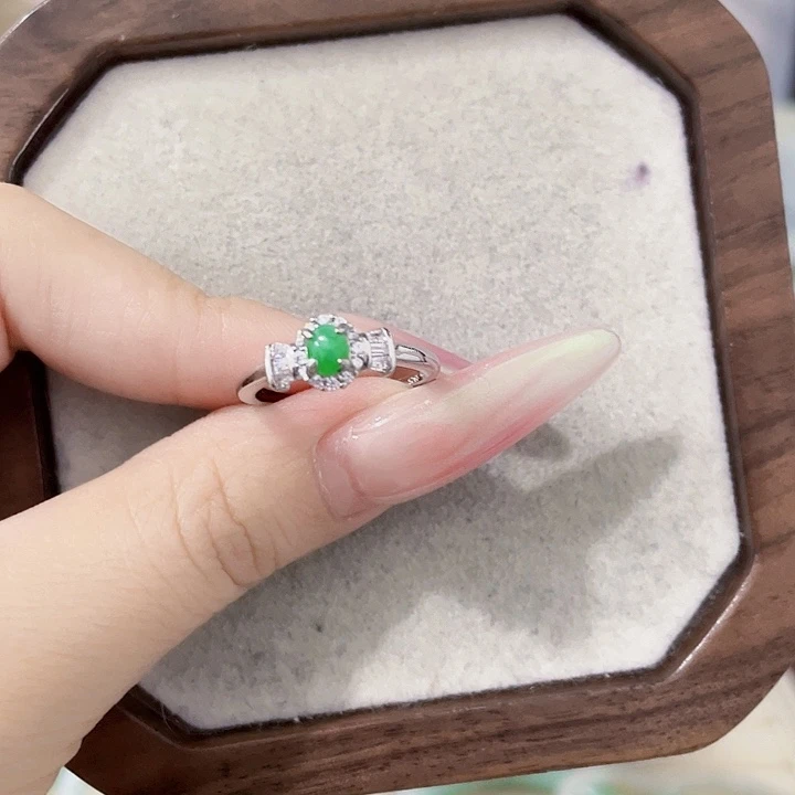 翡翠未镶嵌颈饰天然翡翠Ａ货