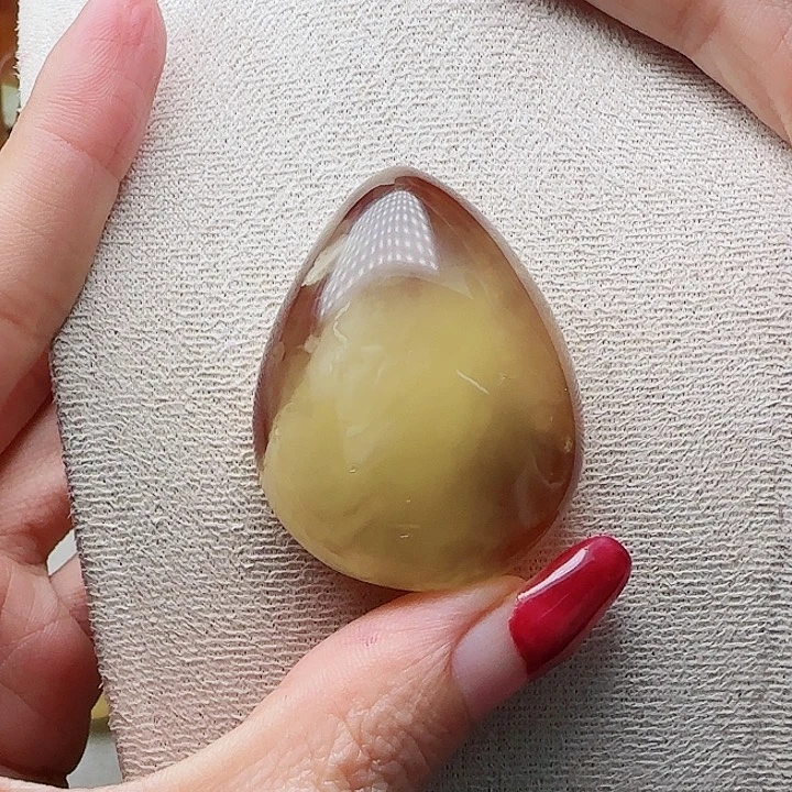 琥珀未镶嵌手链吊坠