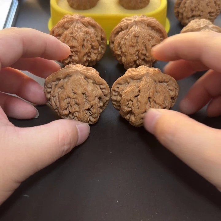 ****大叶紫檀（黑酸枝木类）粗筋粗筋