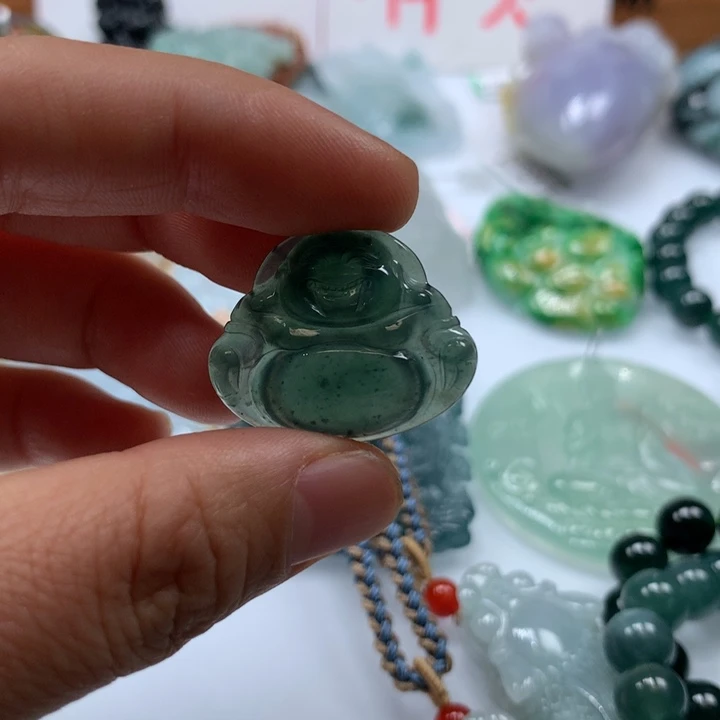 翡翠颈饰未镶嵌保真天然A货翡翠