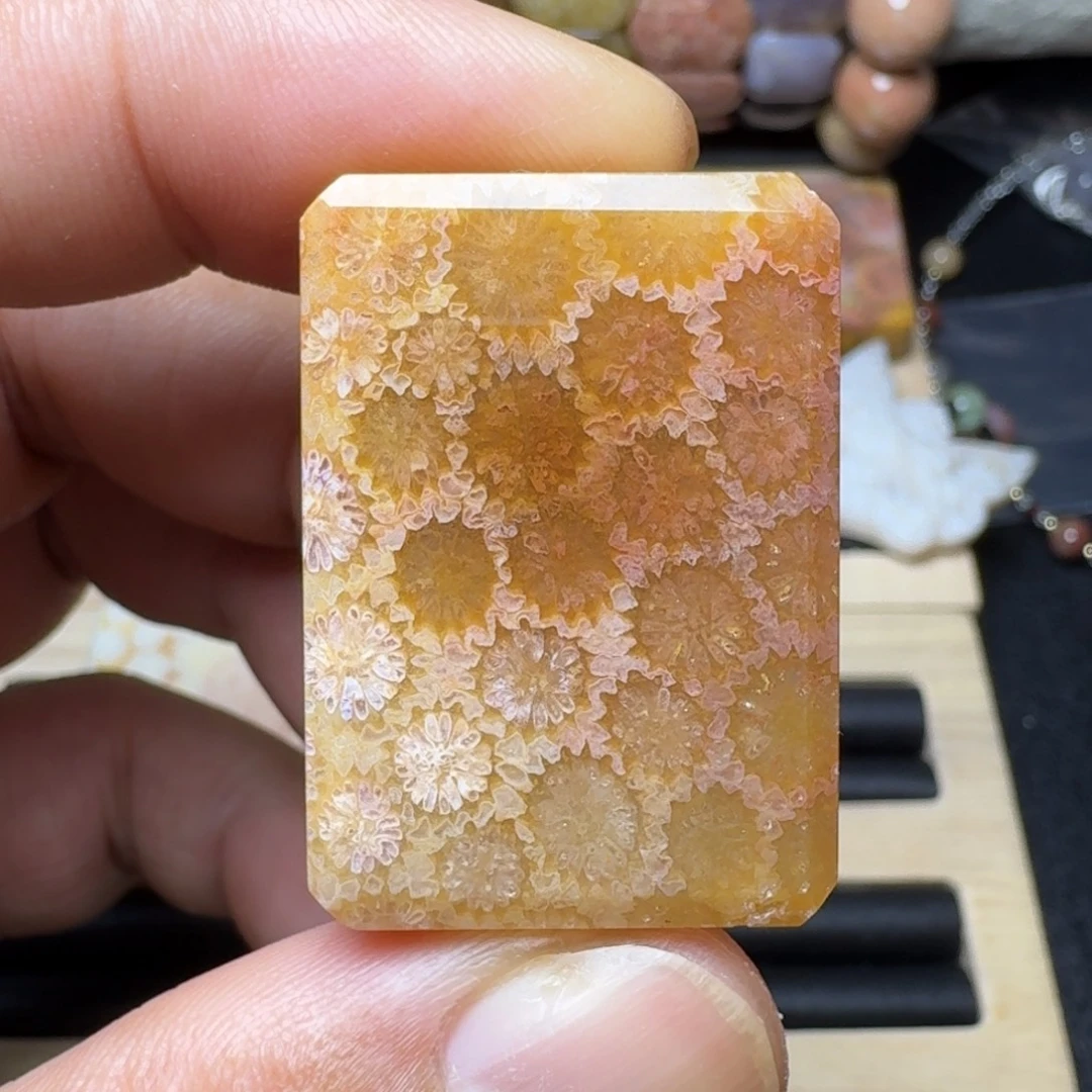 硅化玉未镶嵌纯天然色有机玉石保真色