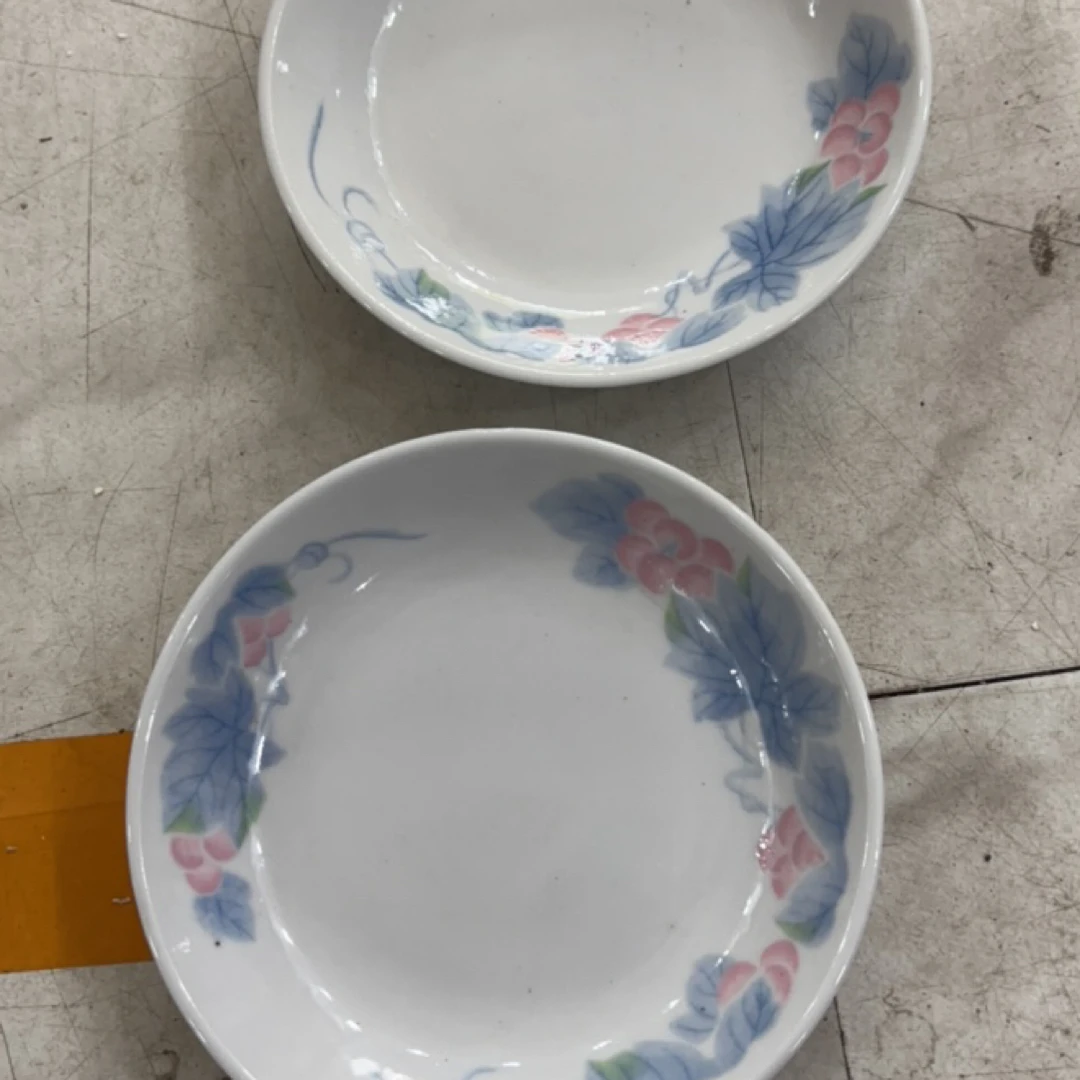 13cm葡萄花小窝盘微瑕两个