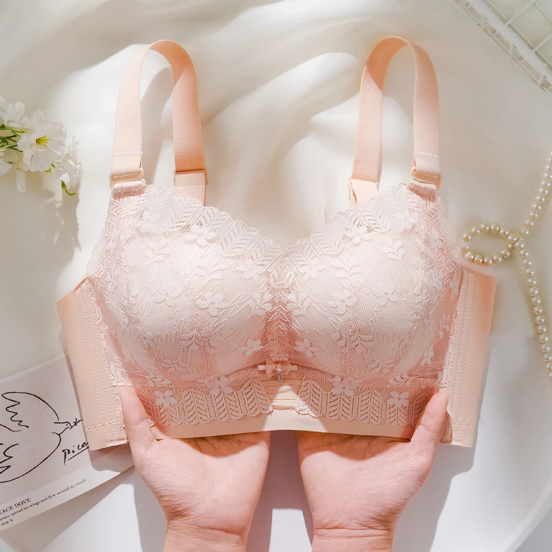 8CM加厚小胸聚拢内衣女无钢圈防下垂显大平胸专用舒适蕾丝文胸