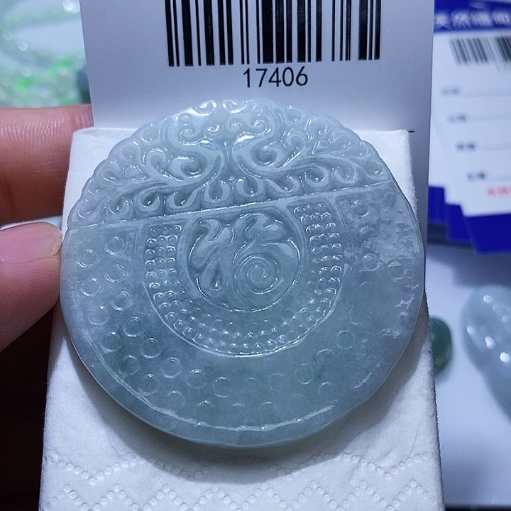 翡翠未镶嵌颈饰天光墟翡翠市场现金代购