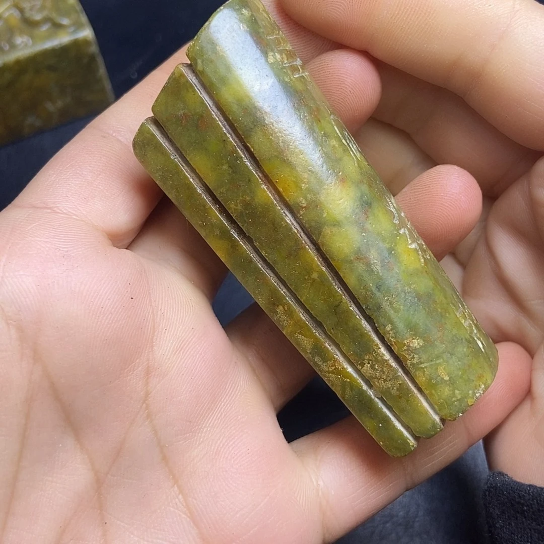 和田玉（糖玉）未镶嵌挂件
