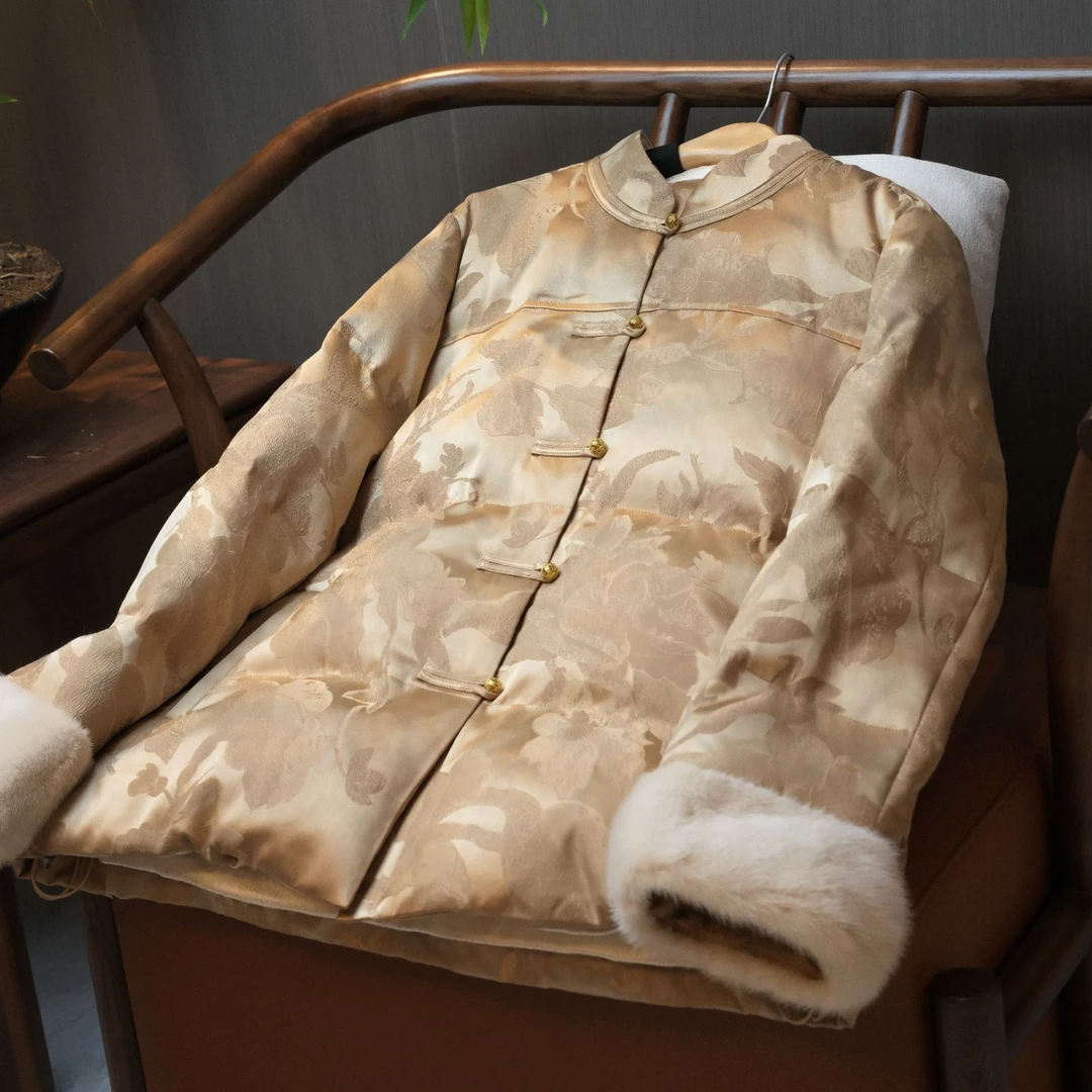 『岁穗』新中式满分桑蚕丝国风鹅绒服DHWW6828