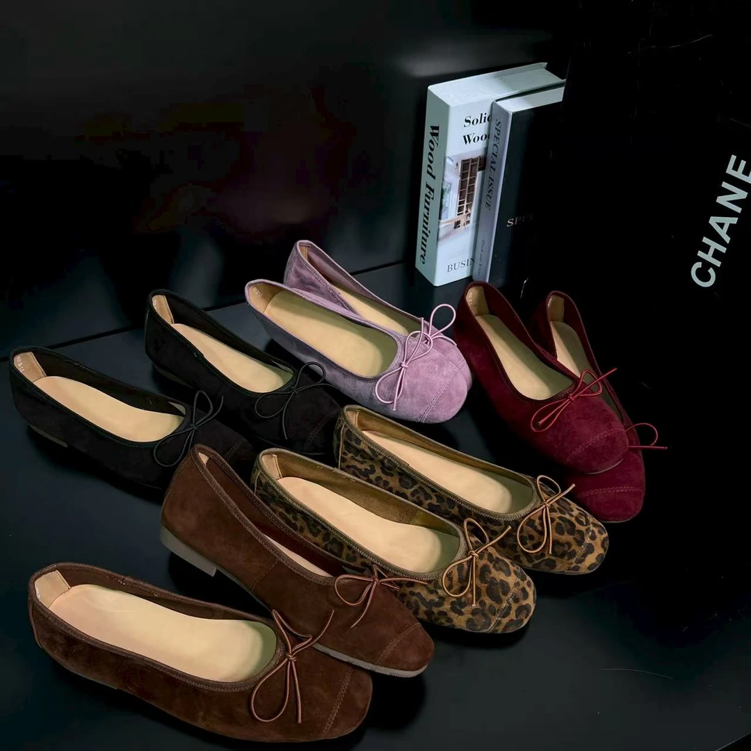 【城堡公主】羊皮蝴蝶结浅口小单鞋女软底平底豆豆鞋小香芭蕾风9101