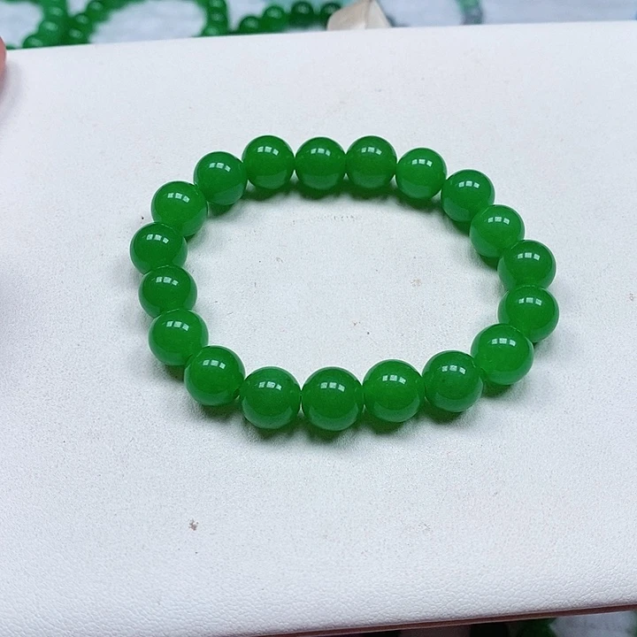 卡10+绿色手串17颗