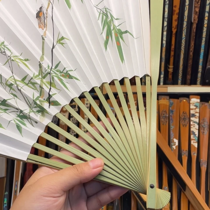 一***扇子台湾宝青可口可乐了了