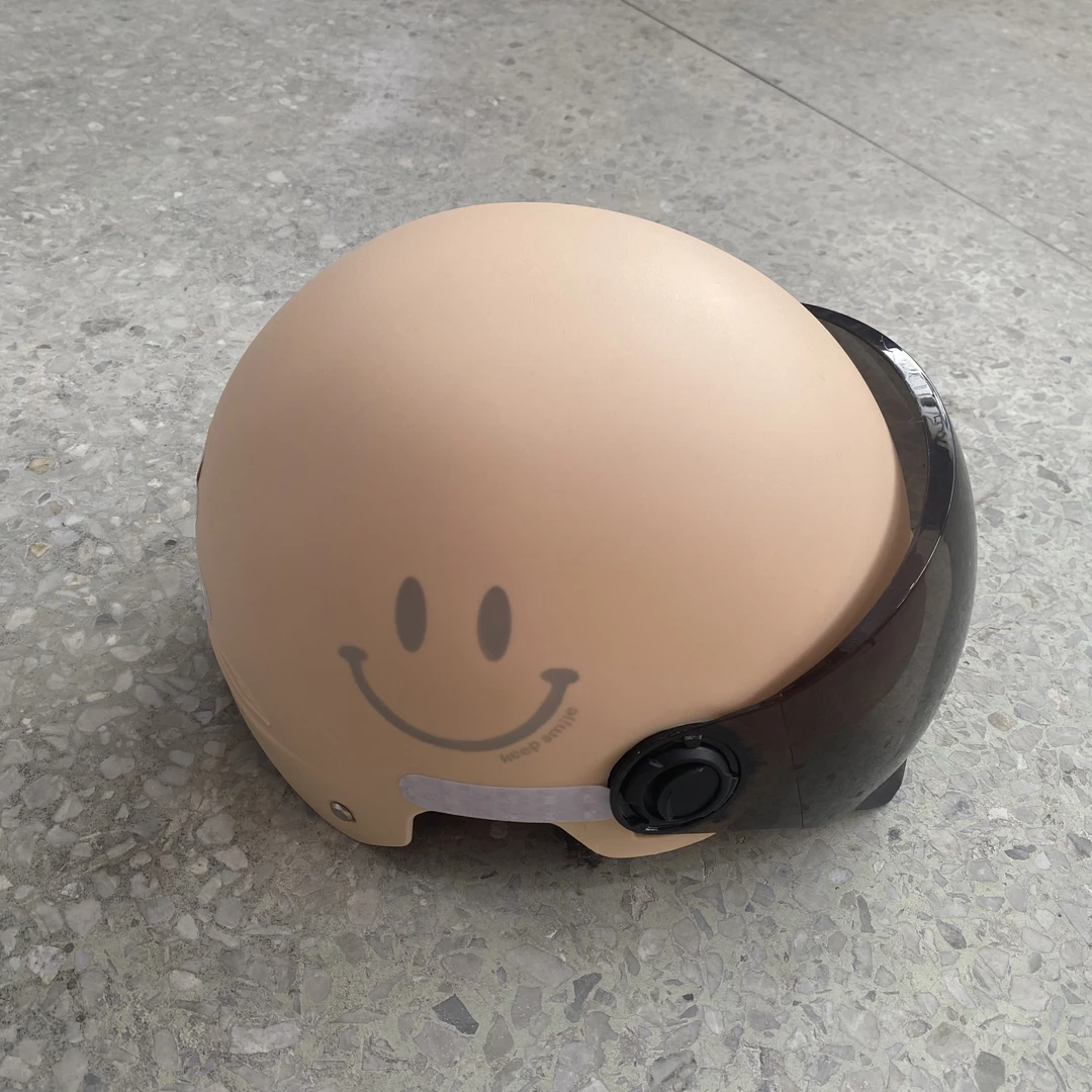 粉丝专属头盔安全头盔F