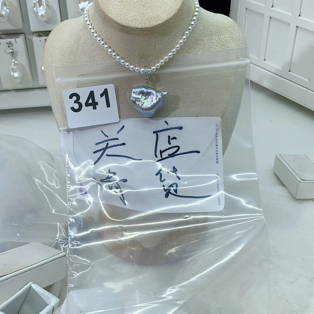 淡水珍珠颈饰合金