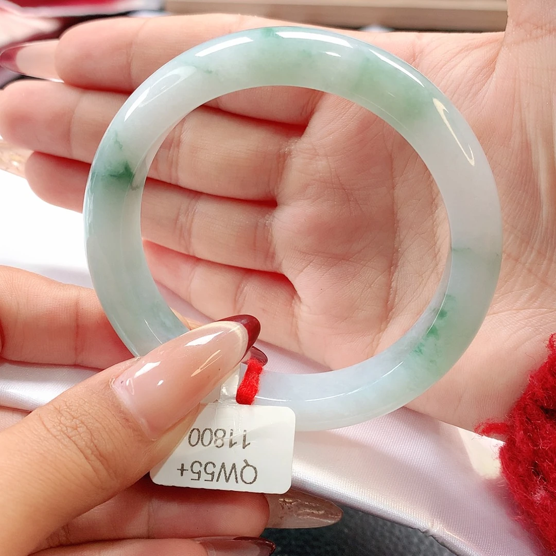 翡翠未镶嵌手镯缅甸天然翡翠