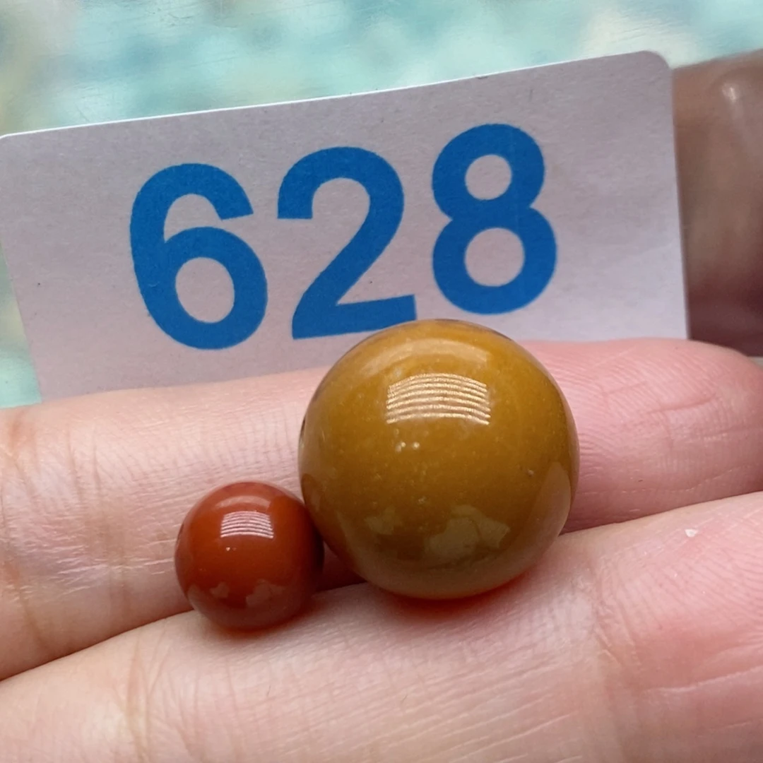 未镶嵌南红玛瑙珠宝奇石