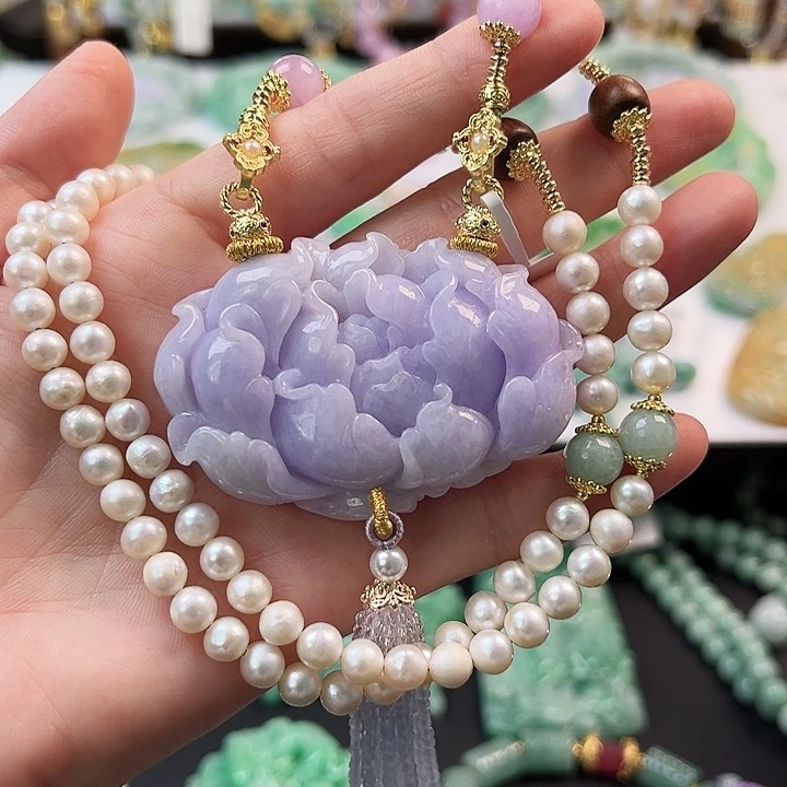 翡翠未镶嵌颈饰吊坠