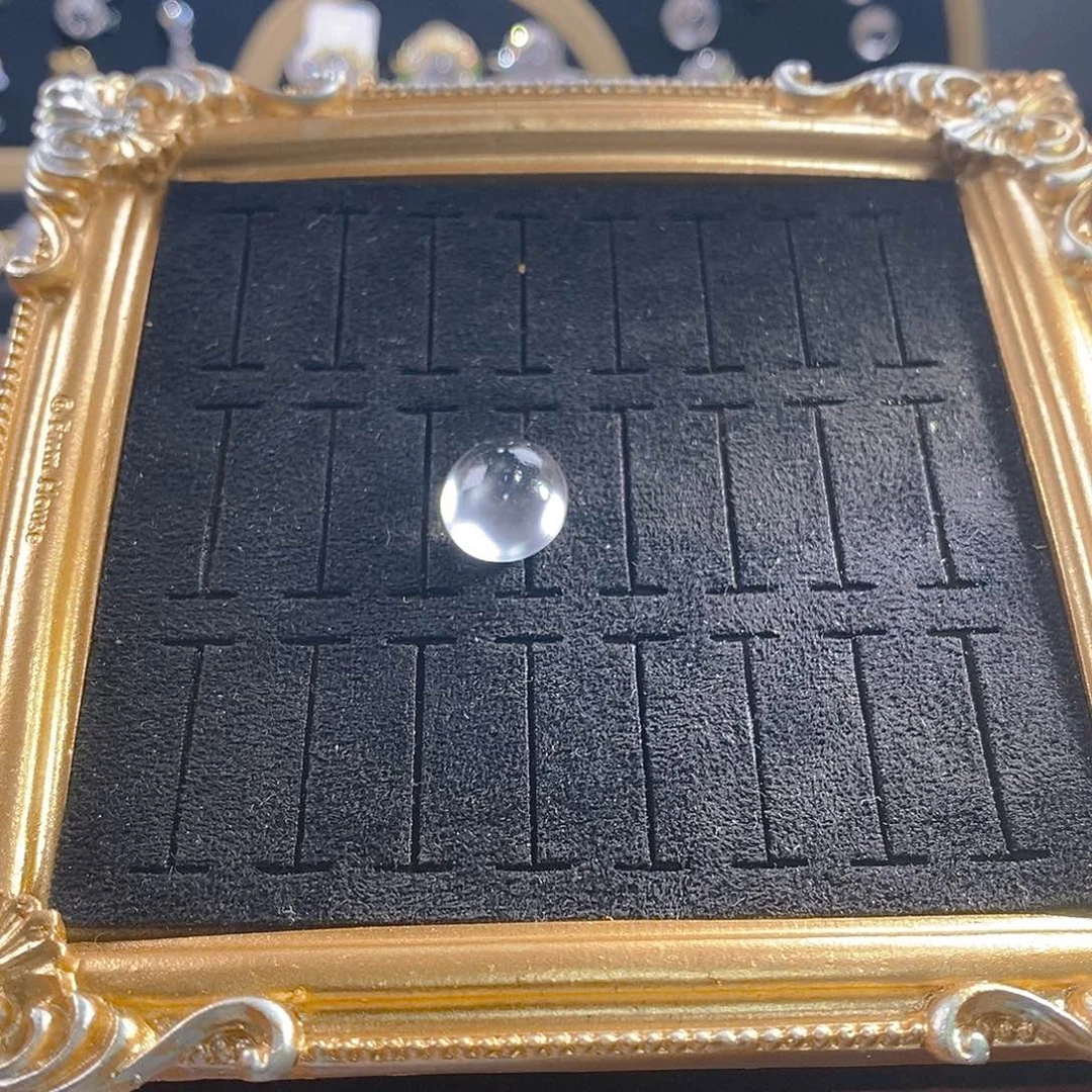 海****石英质玉未镶嵌珠宝半成品