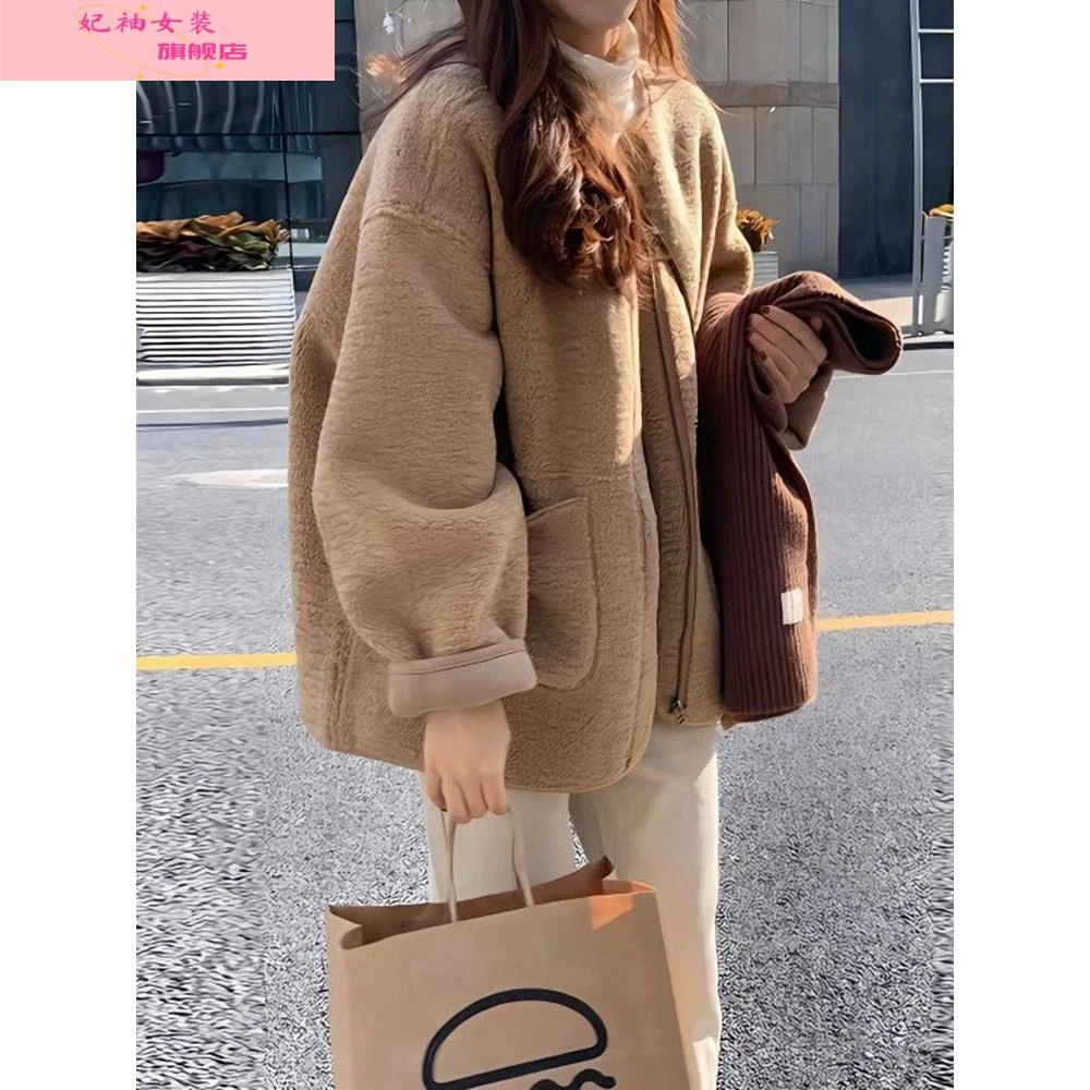 妃袖皮毛一体外套女秋冬季2025年新款复古设计感宽松休闲棉衣棉服