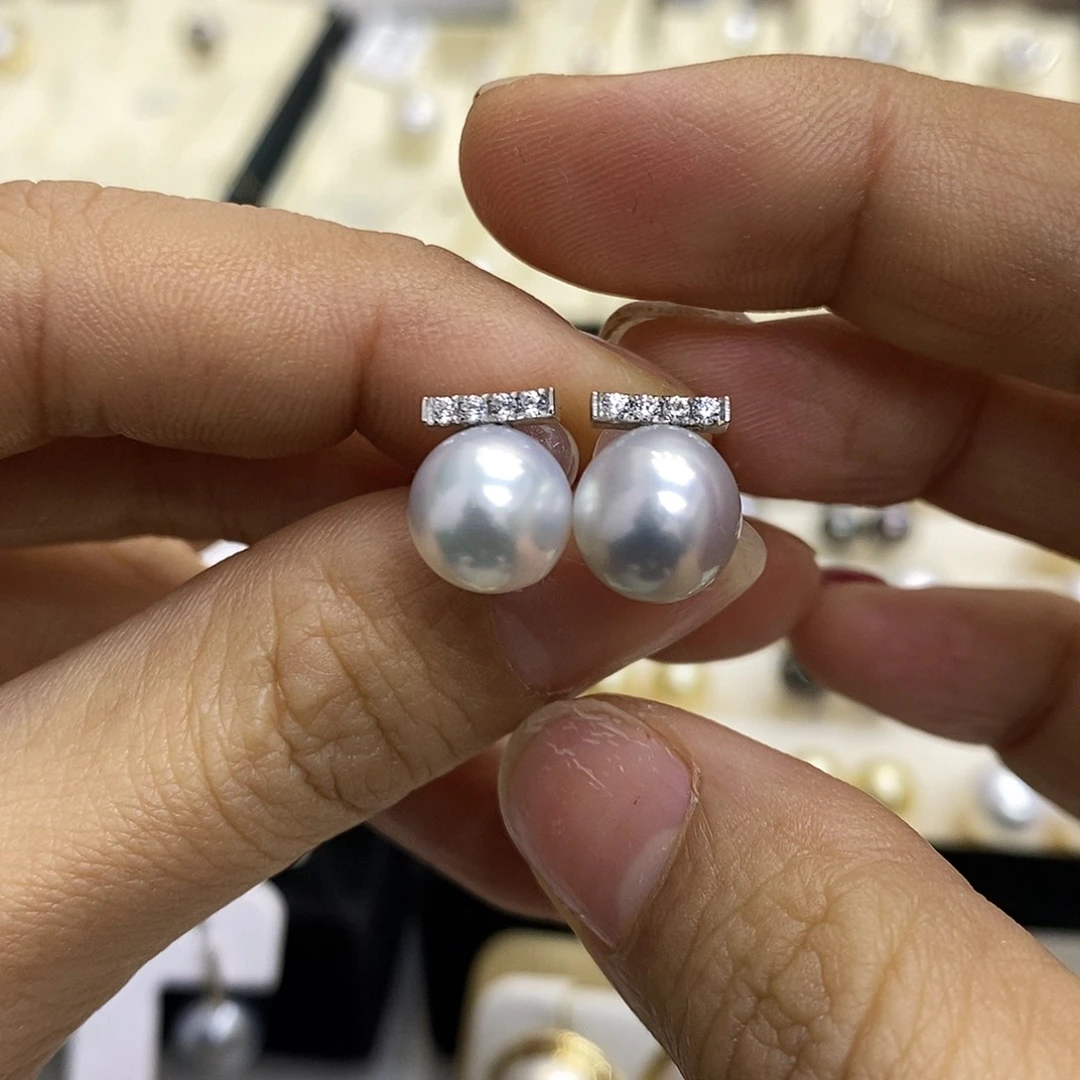 海水珍珠耳饰18K金镶嵌
