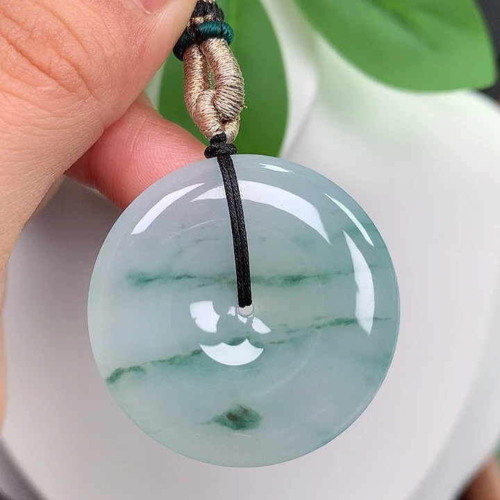 翡翠未镶嵌颈饰平安扣 35.8x6.1mm