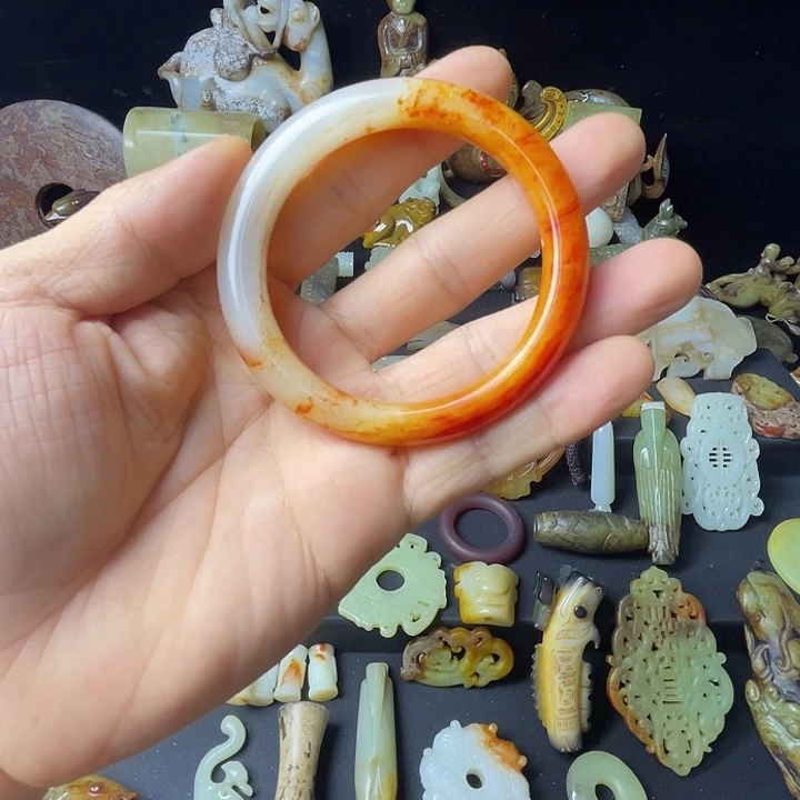 精美挂件一个精美