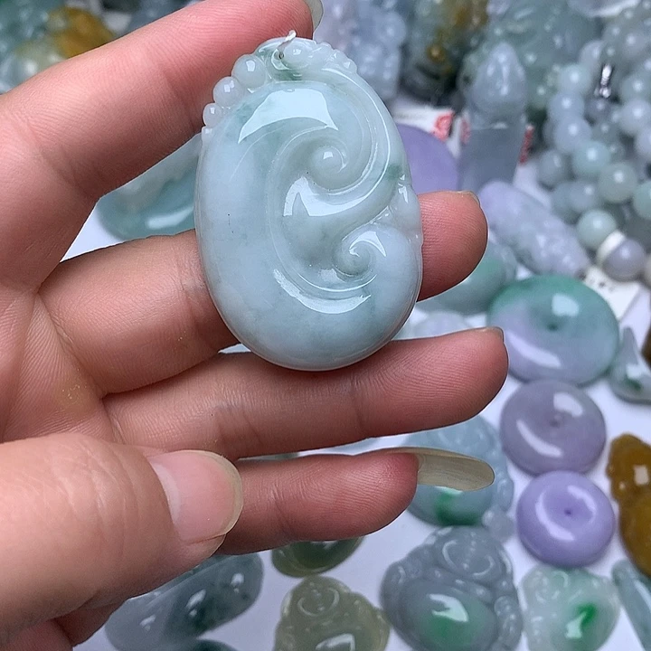 翡翠未镶嵌颈饰天然翡翠