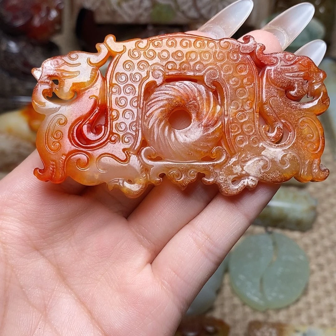 未镶嵌蛇纹石玉颈饰