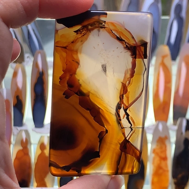 未镶嵌颈饰玛瑙/玉髓134有瑕