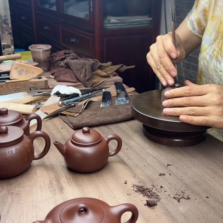 紫砂茶壶底槽青包福180cc