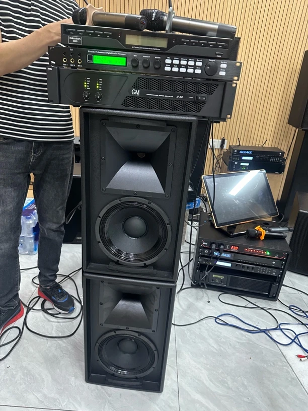 不包邮，K P2010一套四件套