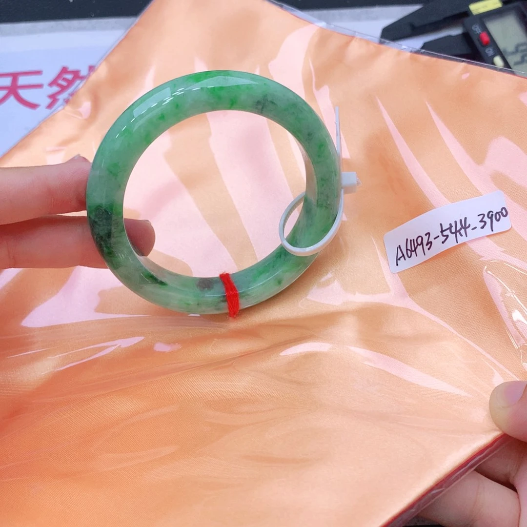 未镶嵌手镯翡翠翡翠