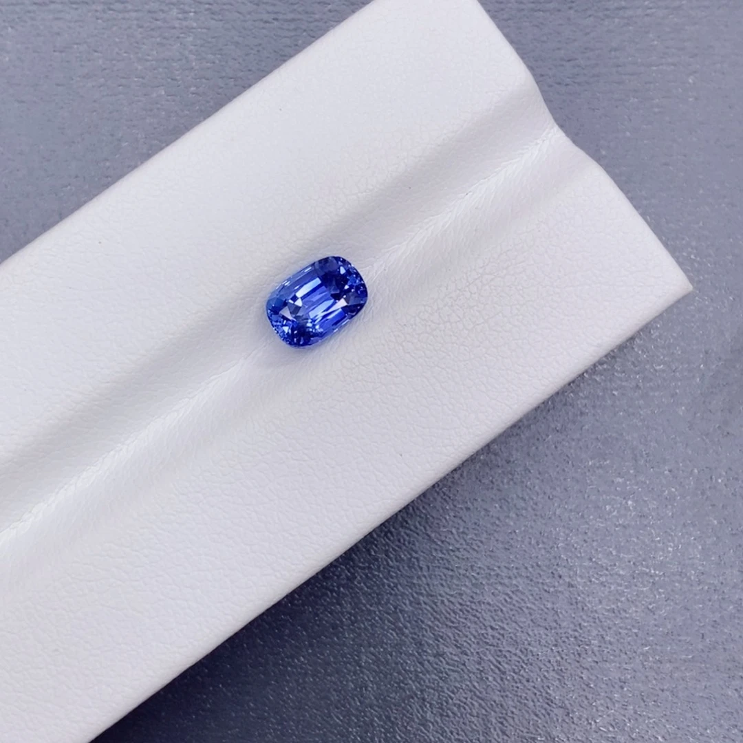 裸石蓝宝石1.57克拉