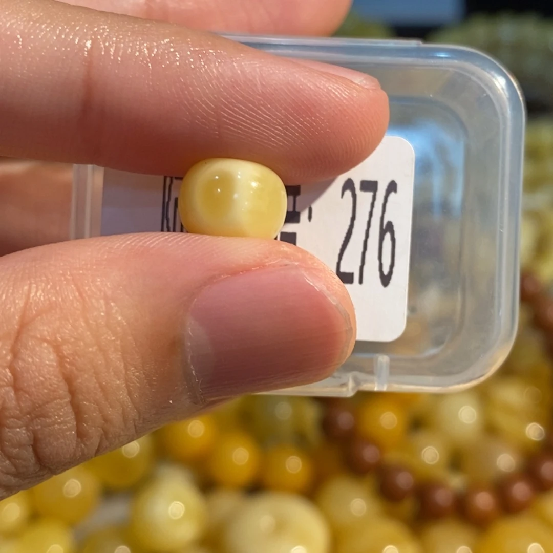 琥珀未镶嵌珠宝奇石276