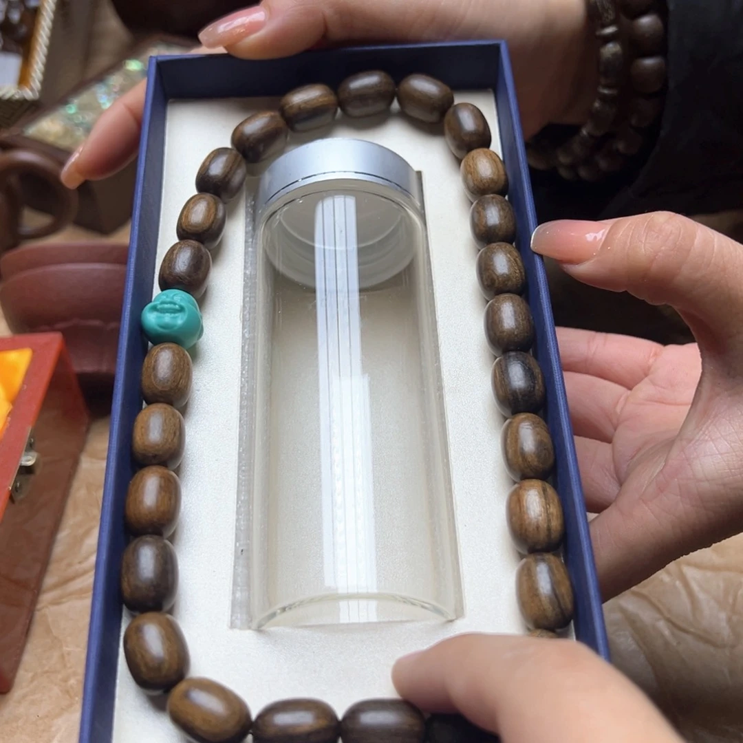 大叶紫檀（黑酸枝木类）