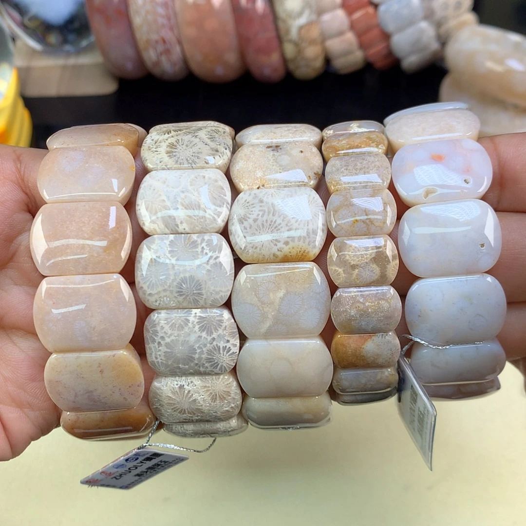 【闪购商品】颈饰未镶嵌硅化珊瑚（珊瑚玉）5号手牌48一条可挑