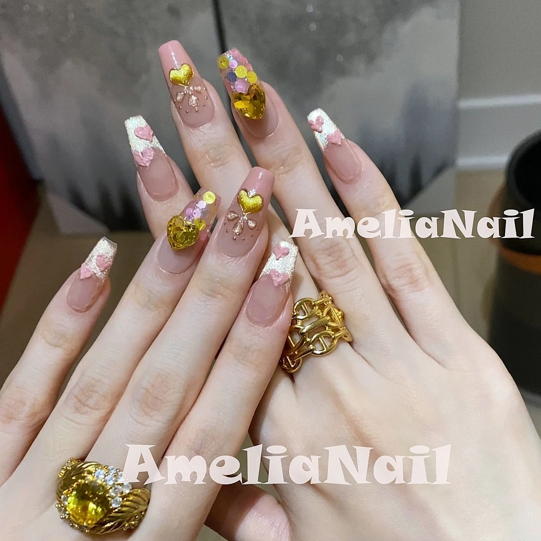 【心动信号】AmeliaNail穿戴甲·温柔粉色美甲775显白日常通勤