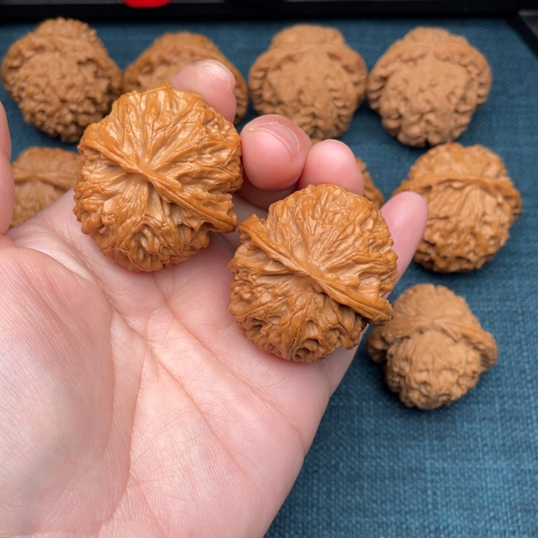 文玩核桃把件全品苹果园42