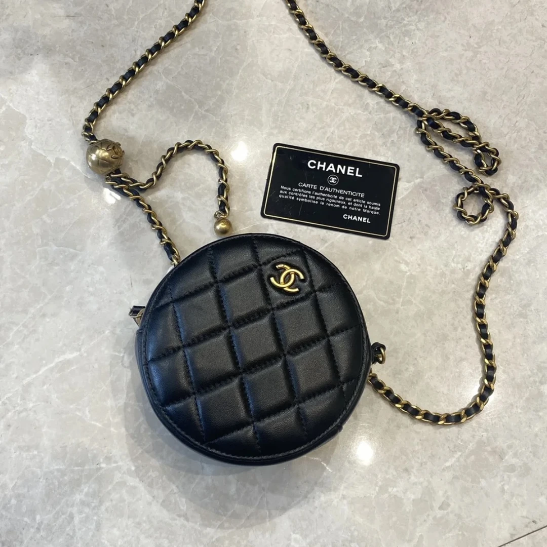 95新 Chanel/香奈儿 Chanel黑金金球圆饼包 25050089-01