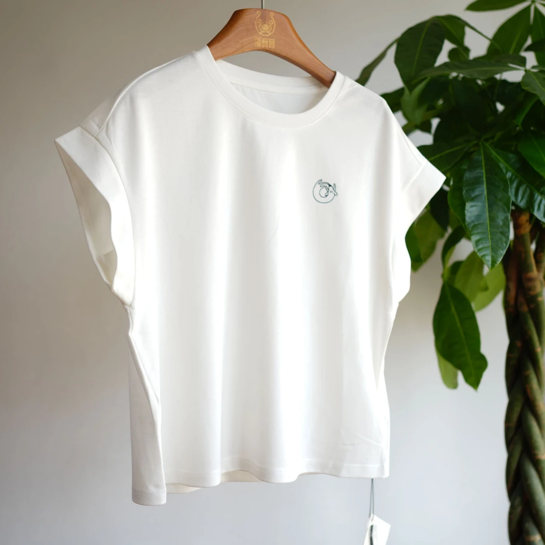 【小狗】运动风无袖蝙蝠袖夏款T恤圆领时尚