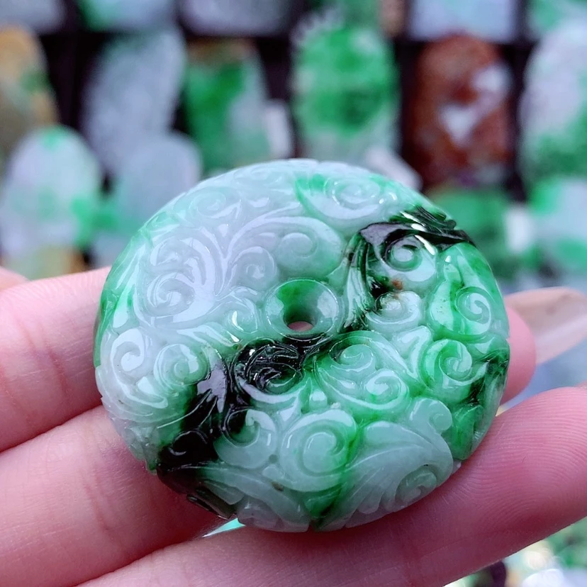 【闪购商品】翡翠颈饰未镶嵌天然