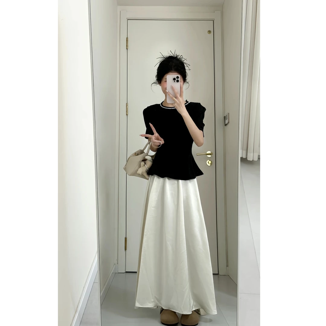 2025夏季新款轻奢设计感钉珠圆领赫本风气质上衣搭配半身裙两件套