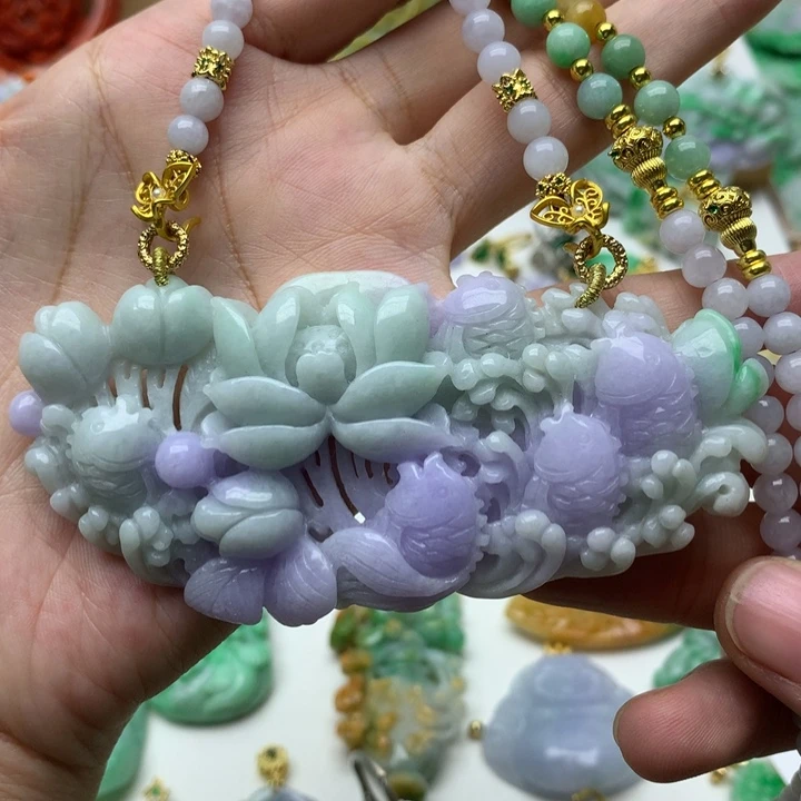 颈饰未镶嵌翡翠翡翠