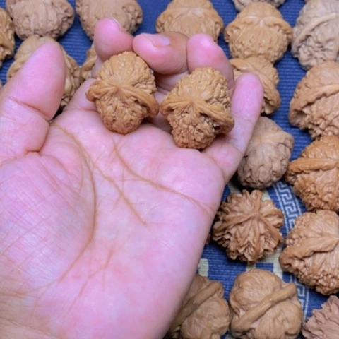 【闪购商品】吊坠文玩核桃南疆30