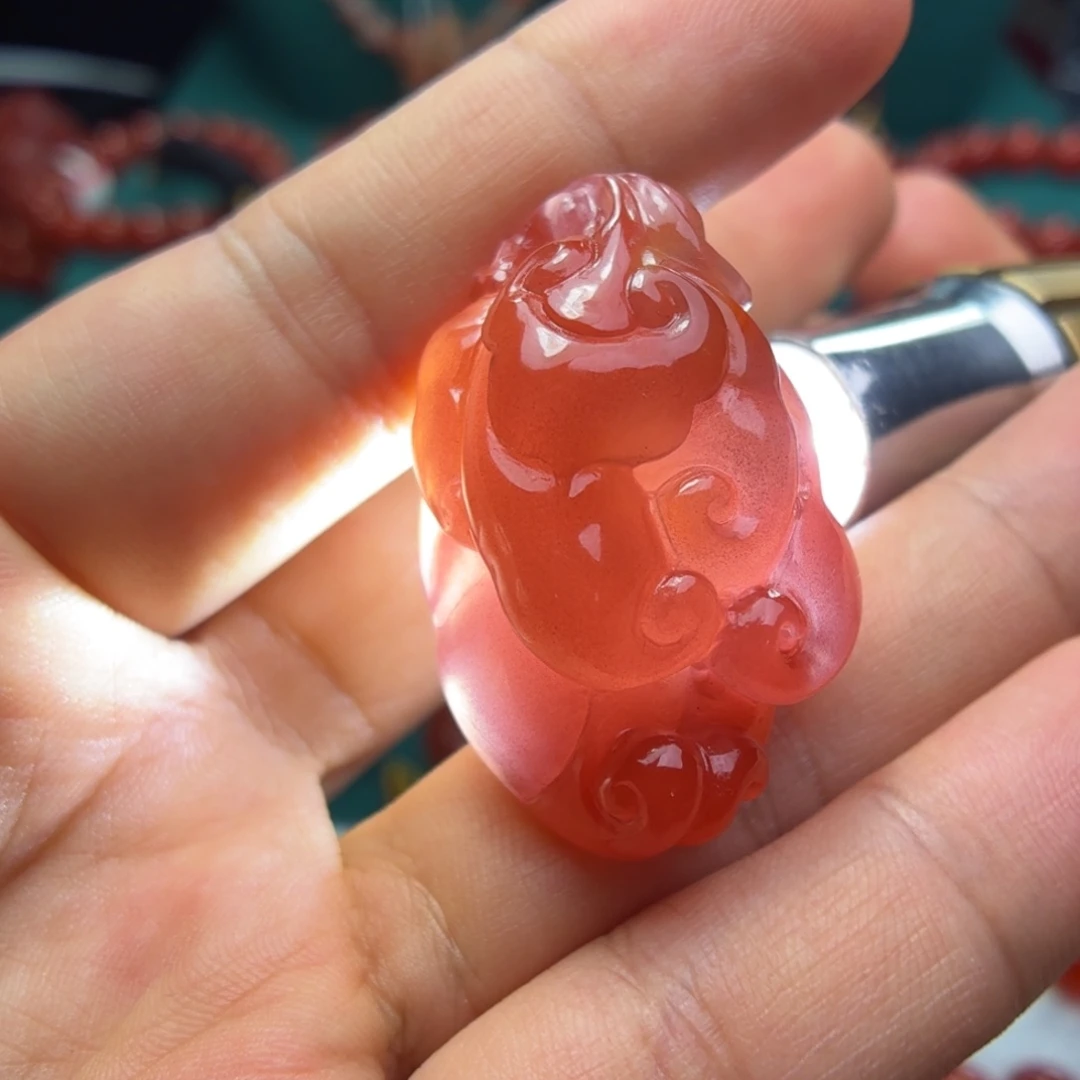 未镶嵌挂件南红玛瑙